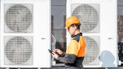 Low-carbon heat: UK's heat pump sales set to almost double this year - Vimarsana News