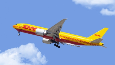 DHL inks deals for enough sustainable aviation fuel for 12,000 long-haul flights - Vimarsana News