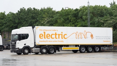 Electric fleets: Sainsbury's invests in smart charging as DHL orders 270 electric vans - Vimarsana News